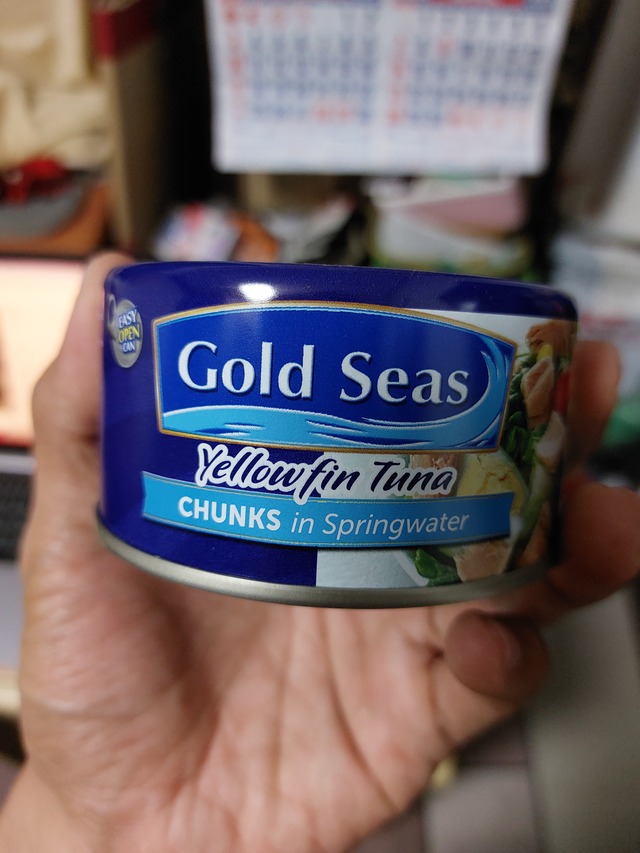 Gold Seas Yellowfin Tuna chunks in springwater