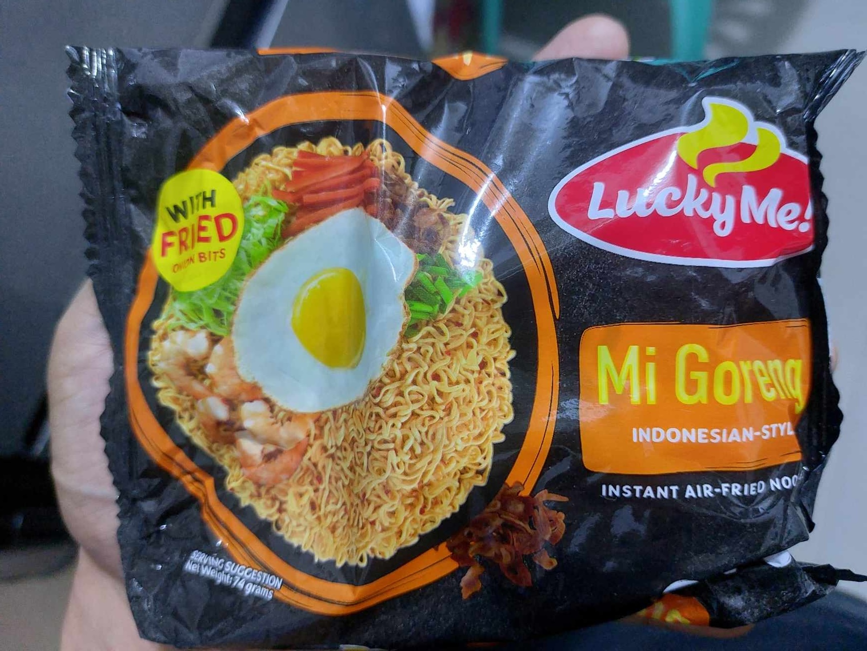 lucky me! mi goreng indonesian-style instant air-fried noodles