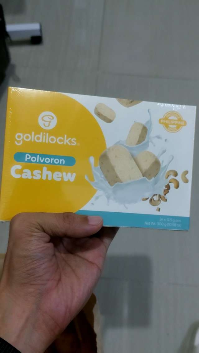 Goldilocks polvoron cashew