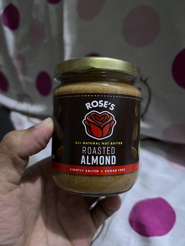 Rose's roasted almond