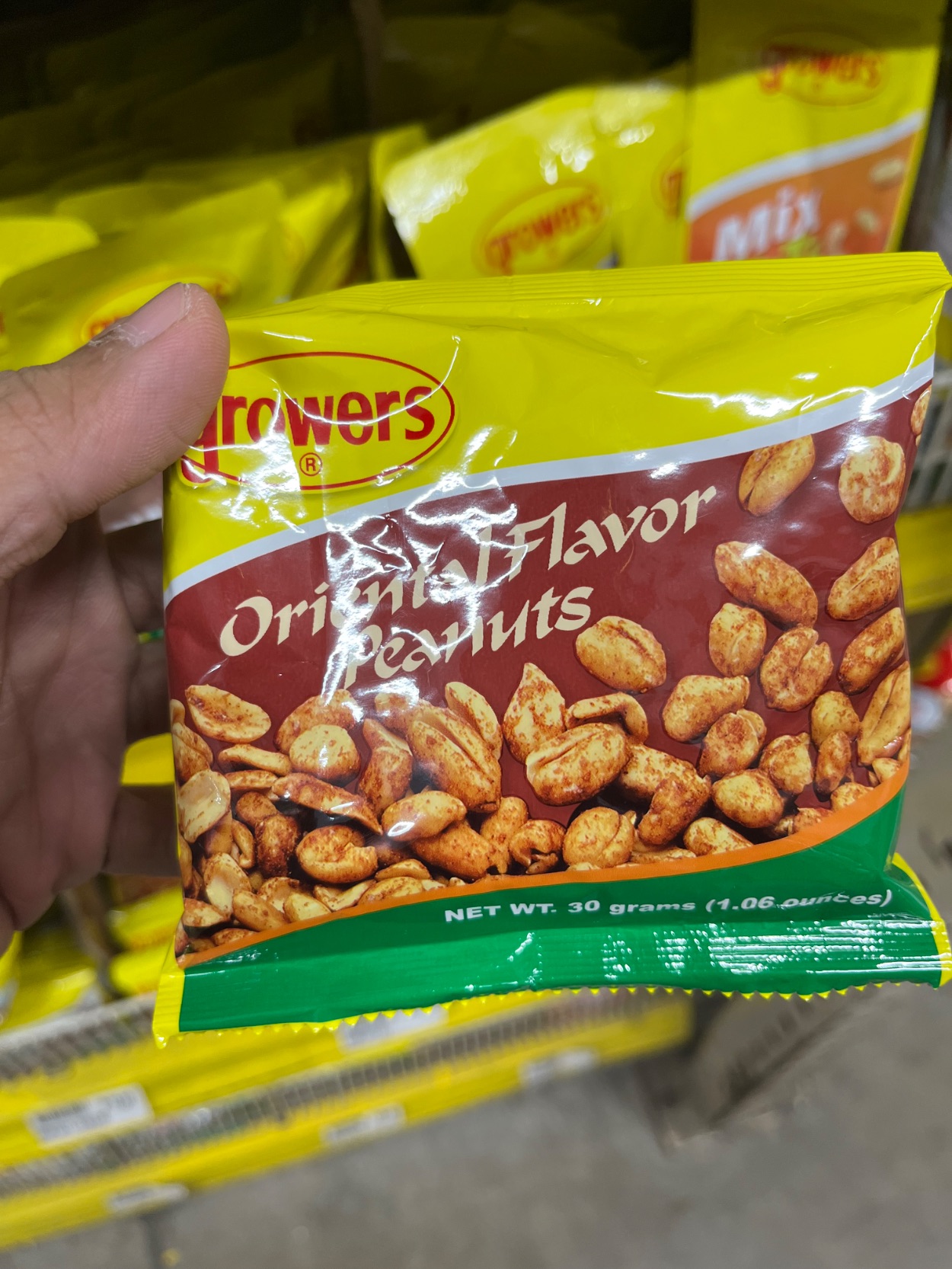 Growers oriental flavor peanuts