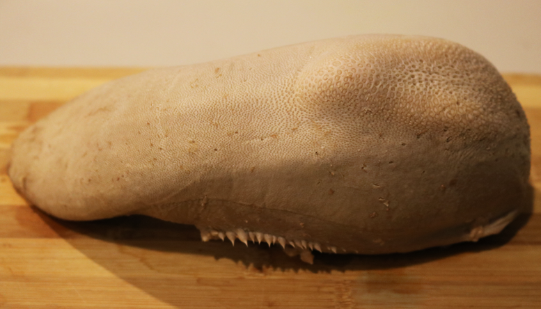 Beef tongue, boiled