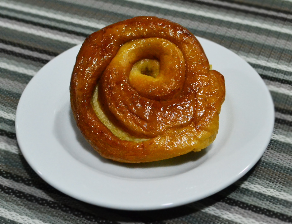 Bread, cinnamon roll