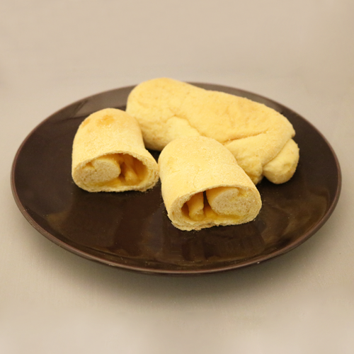 Bread, w/ margarine & sugar filling