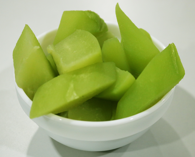 Chayote fruit, boiled
