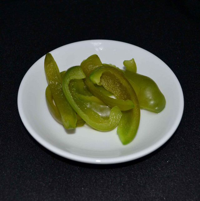 Pepper, sweet/bell, round, green, boiled