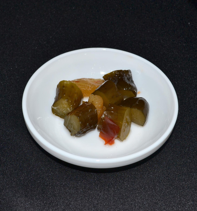 Pickles, mixed