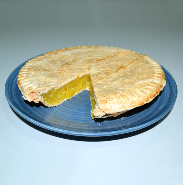 Pineapple pie