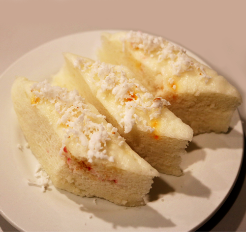 Rice cake, puto, white, w/ grtd coconut topping