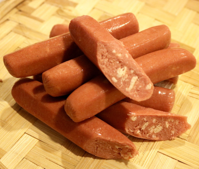 Sausage, hotdog, w/ cheese