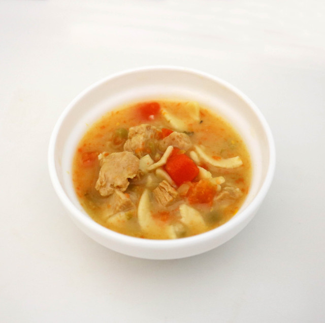 Soup, chicken & veg, cond, cnd
