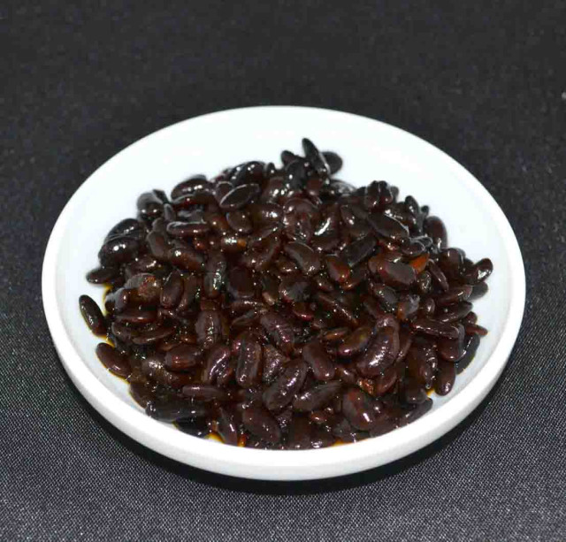 Soybean seed, black, fermented