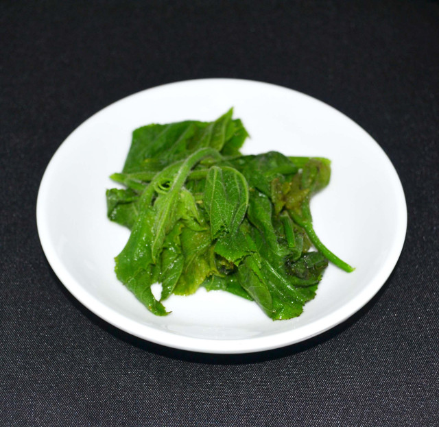 Squash lvs, boiled