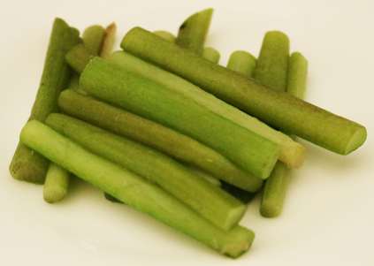 Taro petioles, boiled